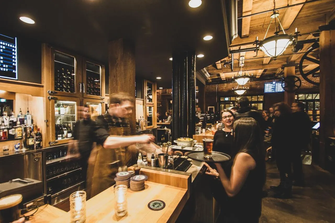Swans Brewery, Pub & Hotel Victoria